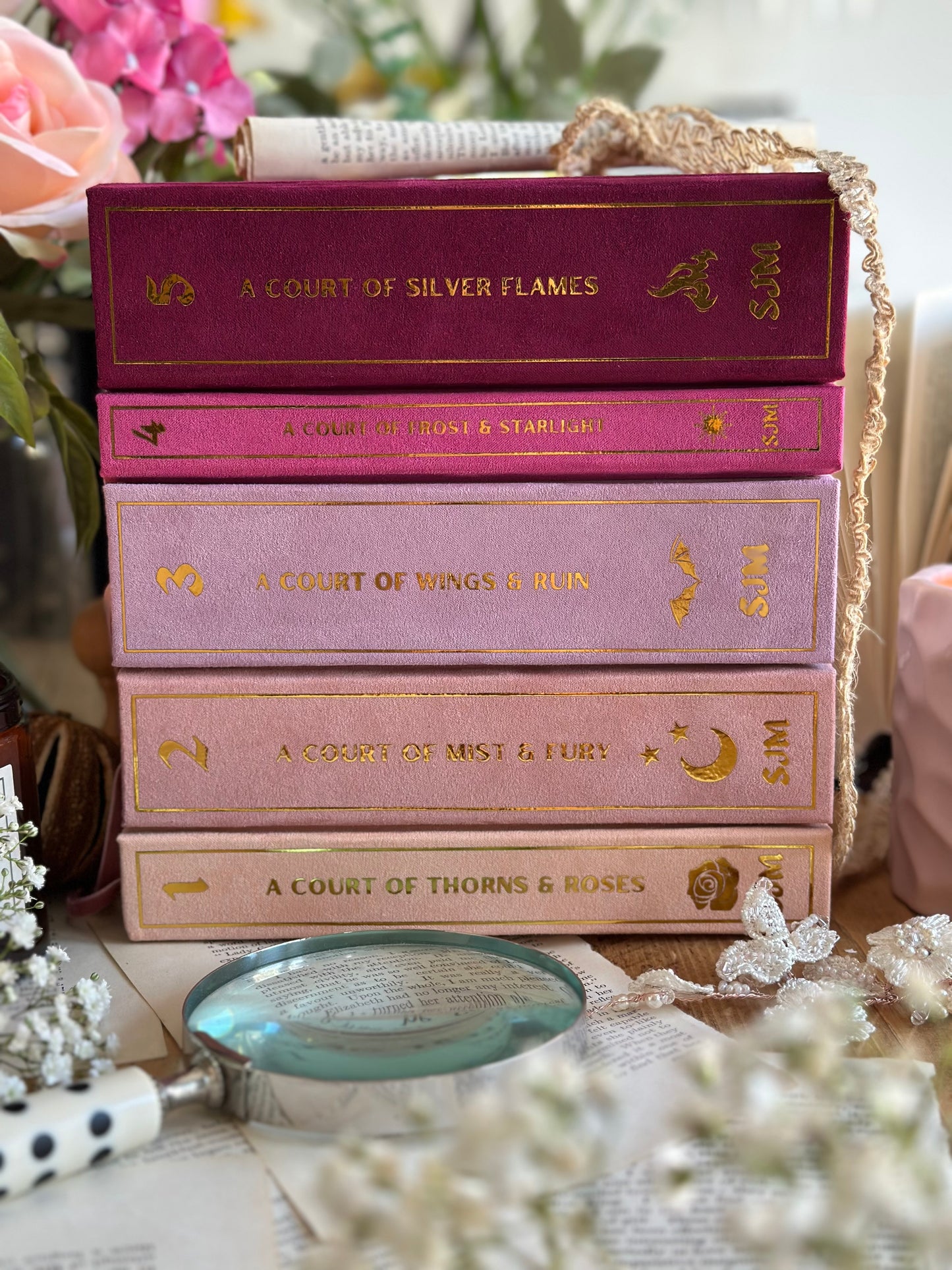 A Court of Thorns & Roses by Sarah J. Maas - The Elaine Edition | Pink Ombré, ACOTAR, Handmade, Rebind, Special Edition